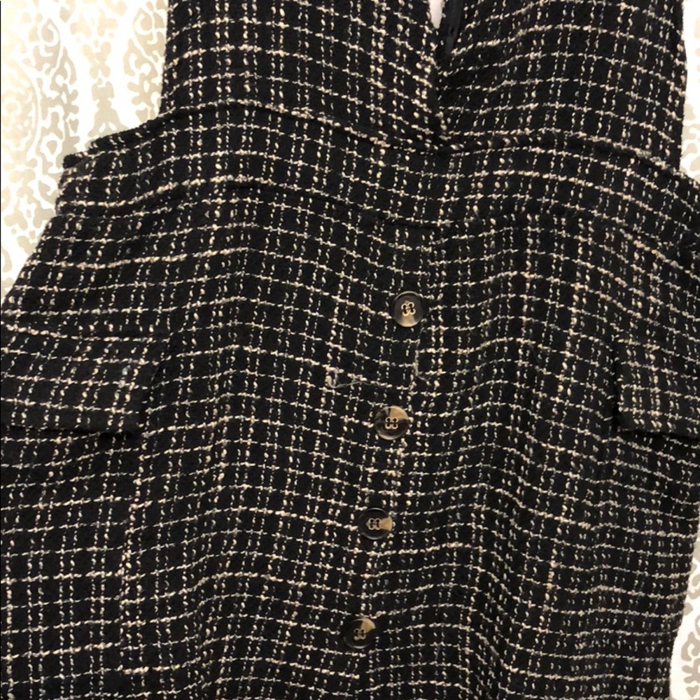 Jumper - Picture 2 of 4